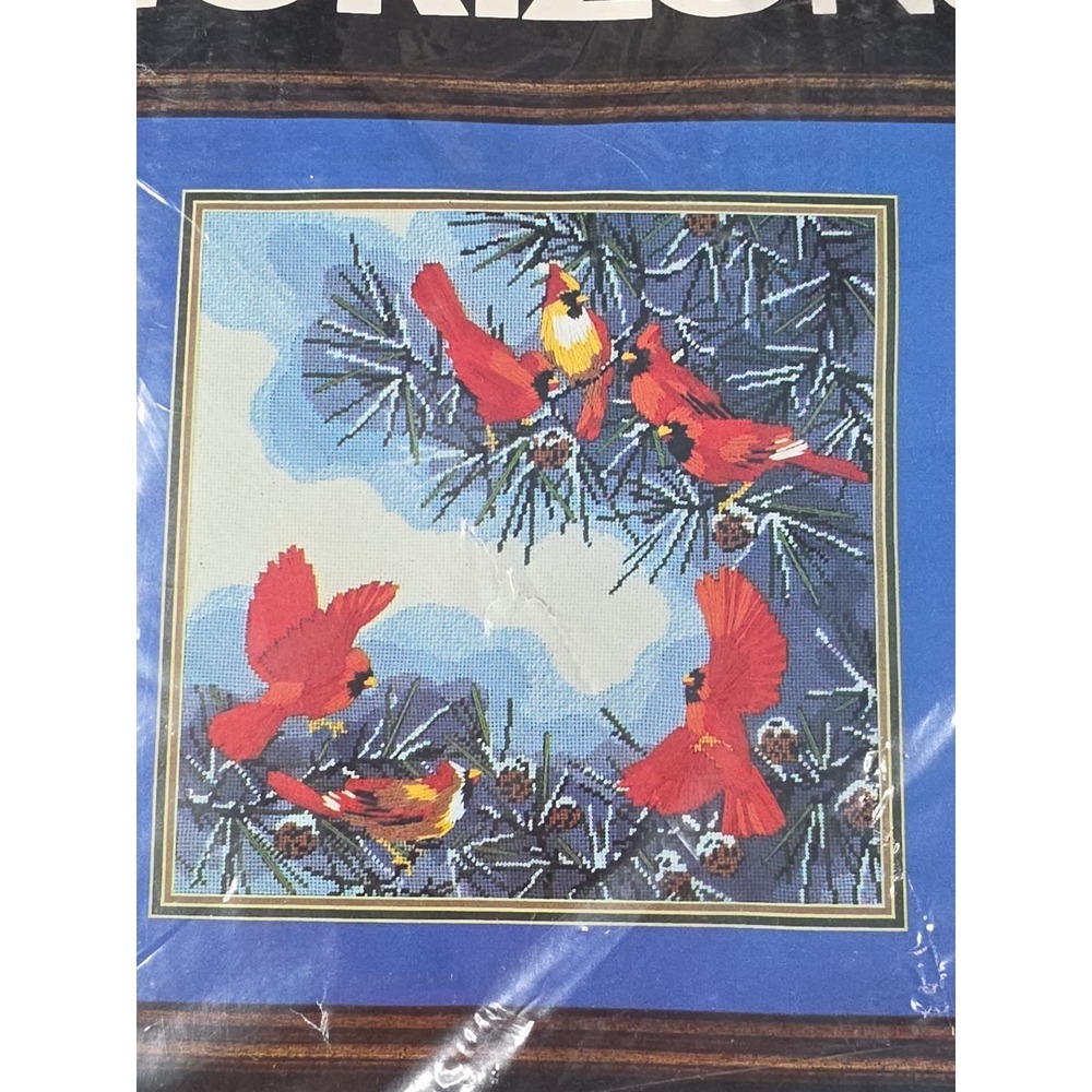 Monarch Horizons THE CARDINALS Needlepoint 1981 Kit T1346 Printed Canvas Birds‎